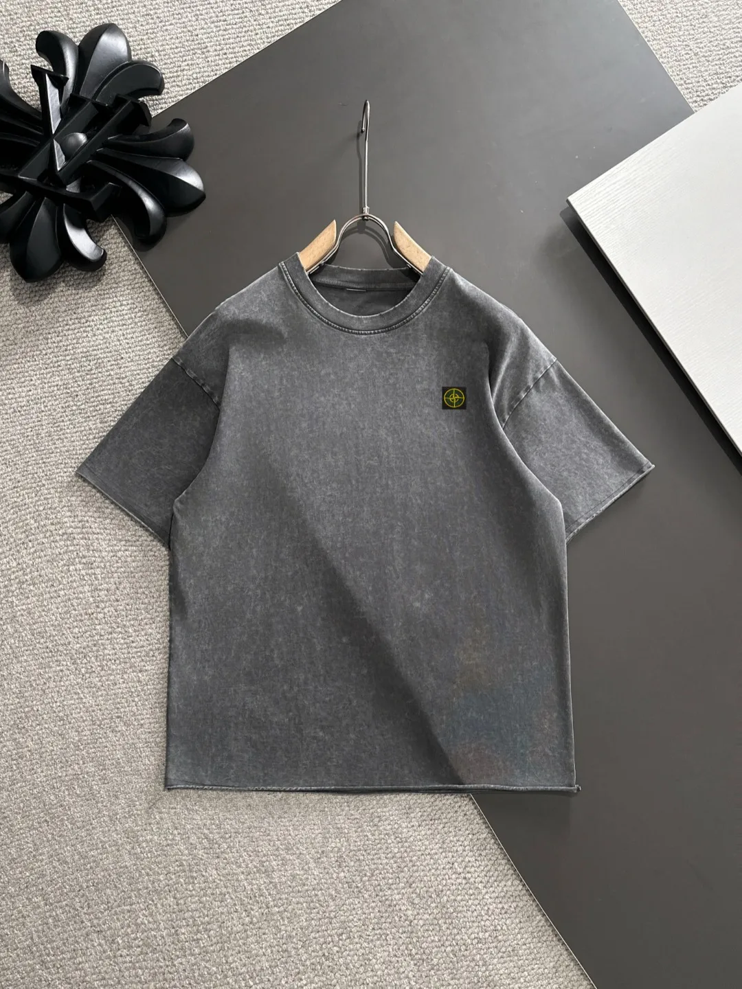 Next day shipping P460 Stone lsland/stone island high quality 2025 spring and summer new casual heavy industry suit exclusively developed by yb! High quality production! Imported custom-made fabrics for foreign orders, with high breathability and comfort, impeccable details, brand element design concept, delicate and soft feel! It presents a casual cut and the upper body shape is great! On sale simultaneously on the official website! From a high-end men's positioning brand, the low-key luxury taste is irresistible! Exquisite workmanship and impeccable quality! The overall style is simple, fashionable and timeless, fully meeting the requirements of stylish and tasteful dressing! Size: S-XXL